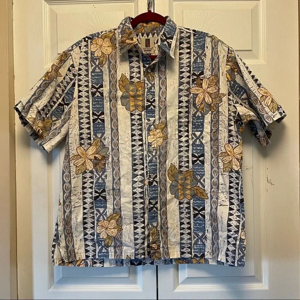ToriβRichardΒ HawaiianβAlohaβ
Shirt